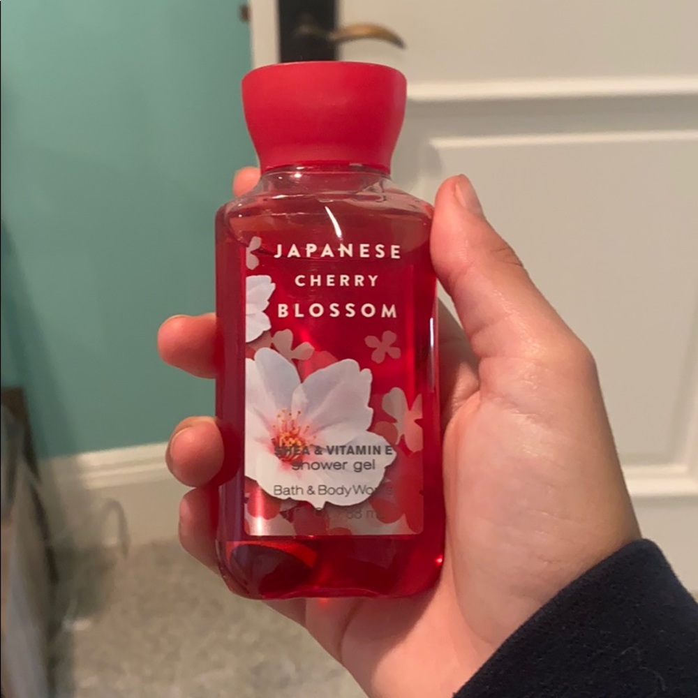 shower gel